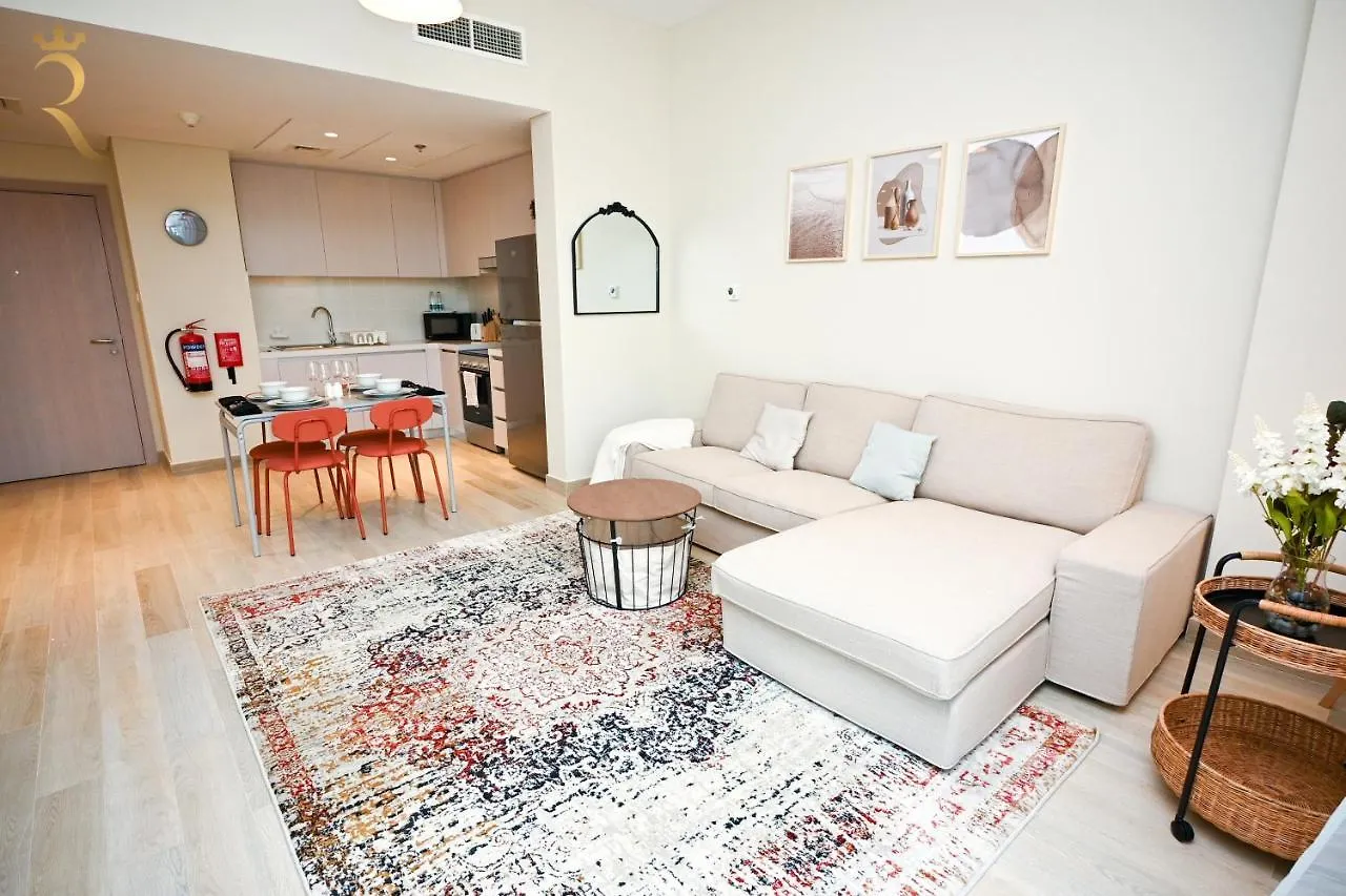 Champagne Pink Apartment - Yas Island Abu Dabi